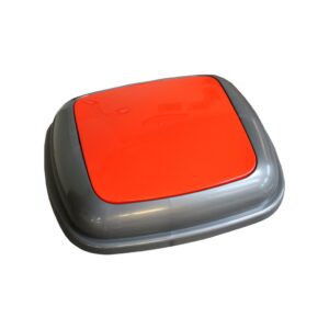 КРЫШКА КОРЗИНЫ QUATRO ГРАФИТОВАЯ С КРАСНОЙ ЗАСЛОНКОЙ